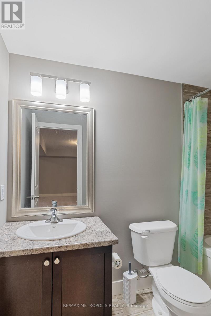 Photo 36 of 93 1960 Dalmagarry Road, London North ON