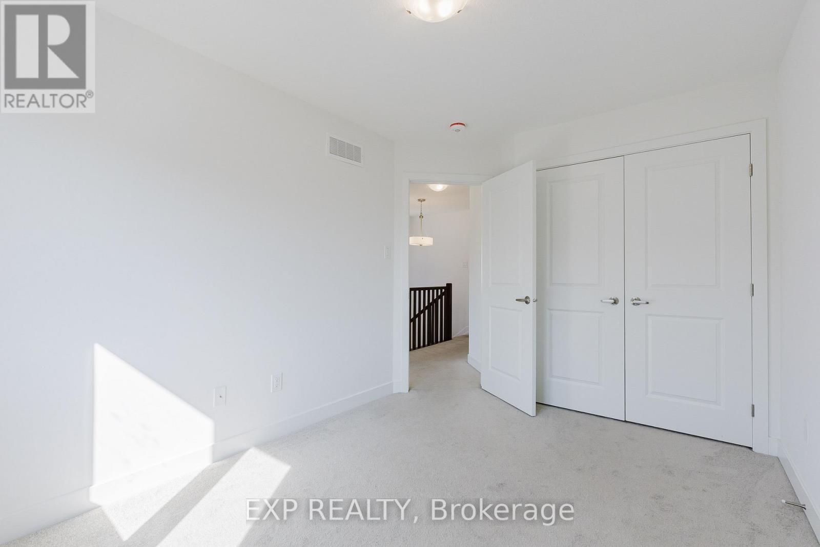 Photo 43 of 808 Mochi Circle, Ottawa ON