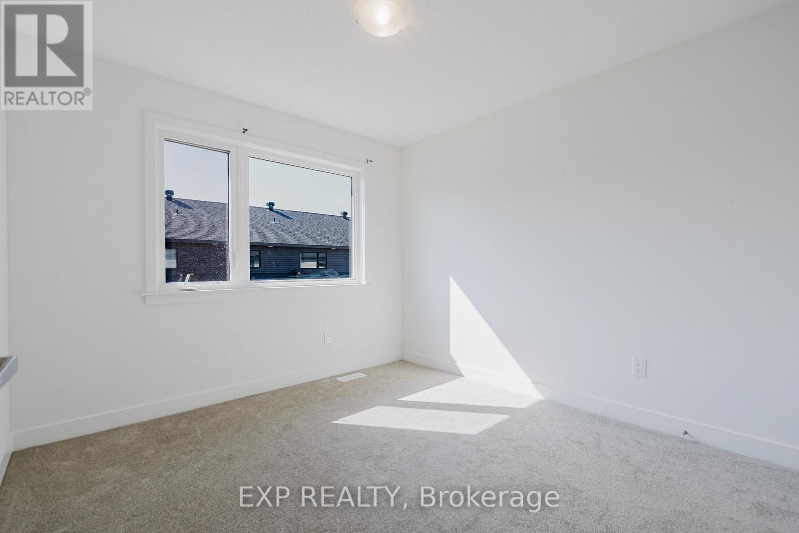 Photo 45 of 808 Mochi Circle, Ottawa ON
