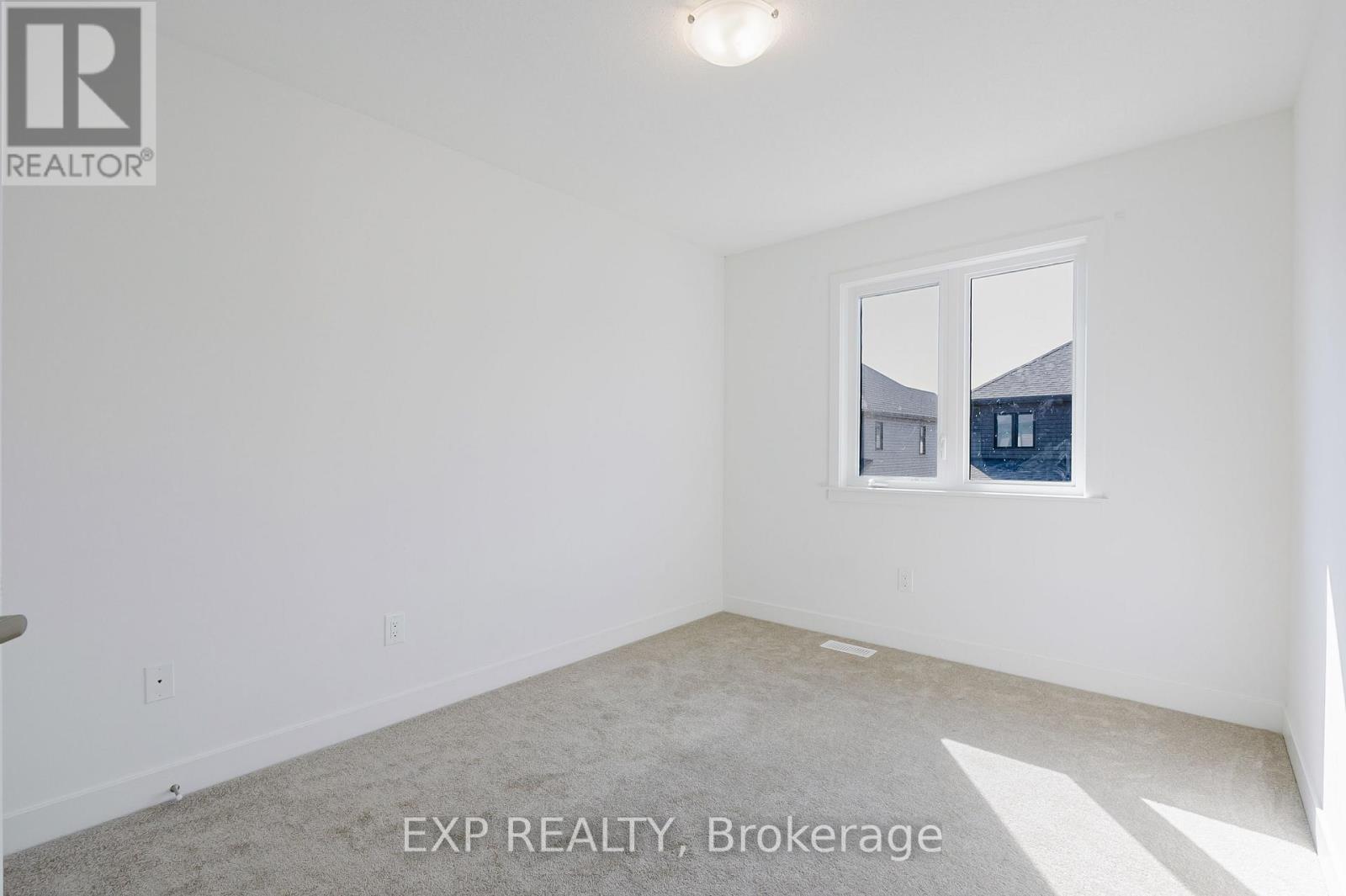 Photo 31 of 808 Mochi Circle, Ottawa ON
