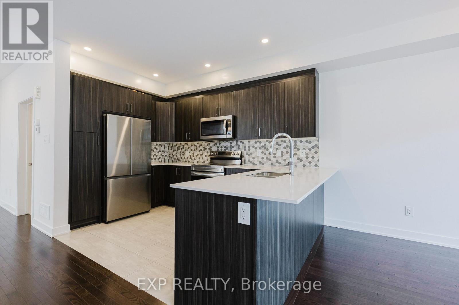 Photo 22 of 808 Mochi Circle, Ottawa ON