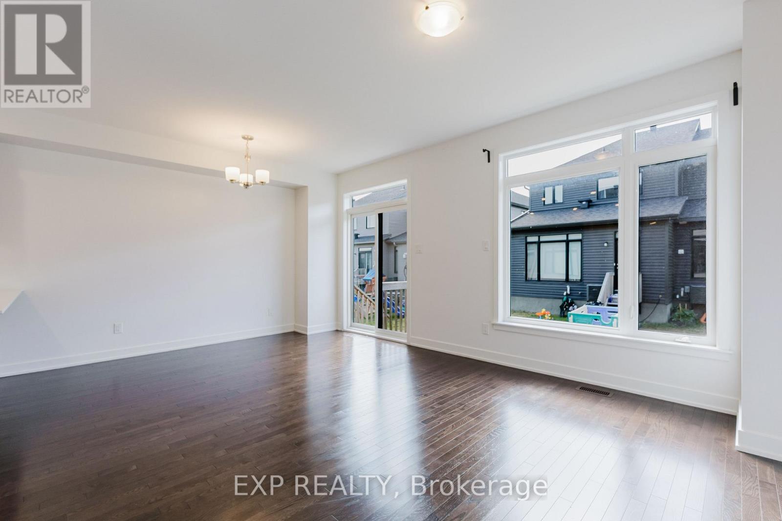 Photo 6 of 808 Mochi Circle, Ottawa ON