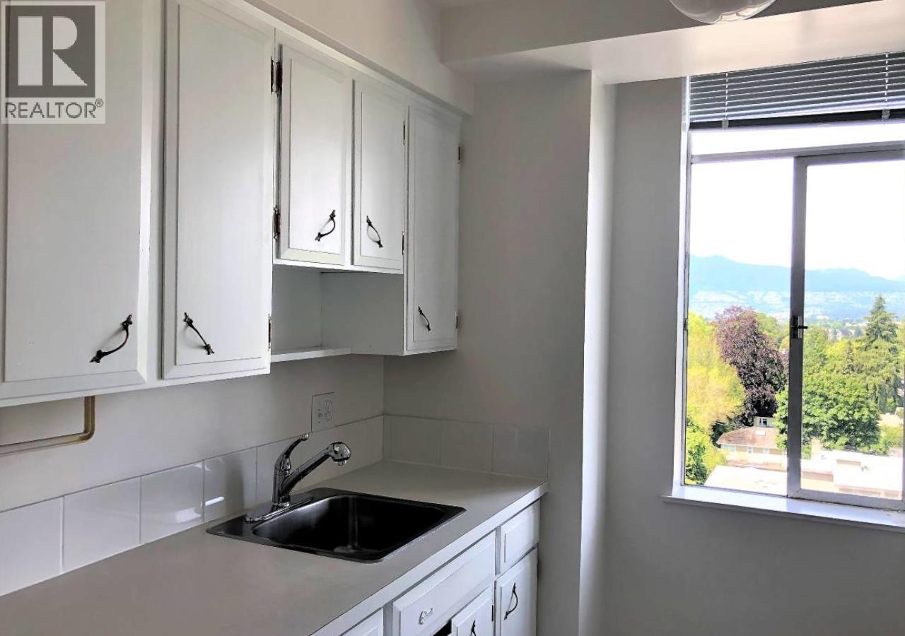 Photo 6 of 605 5450 Vine Street, Vancouver BC