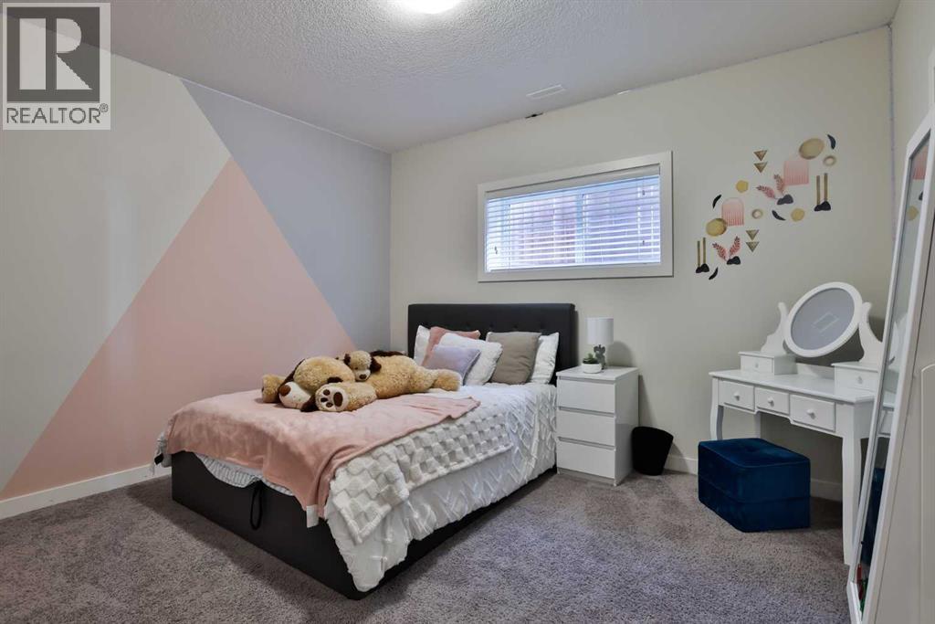 Photo 27 of 21 Riverford Close W, Lethbridge AB