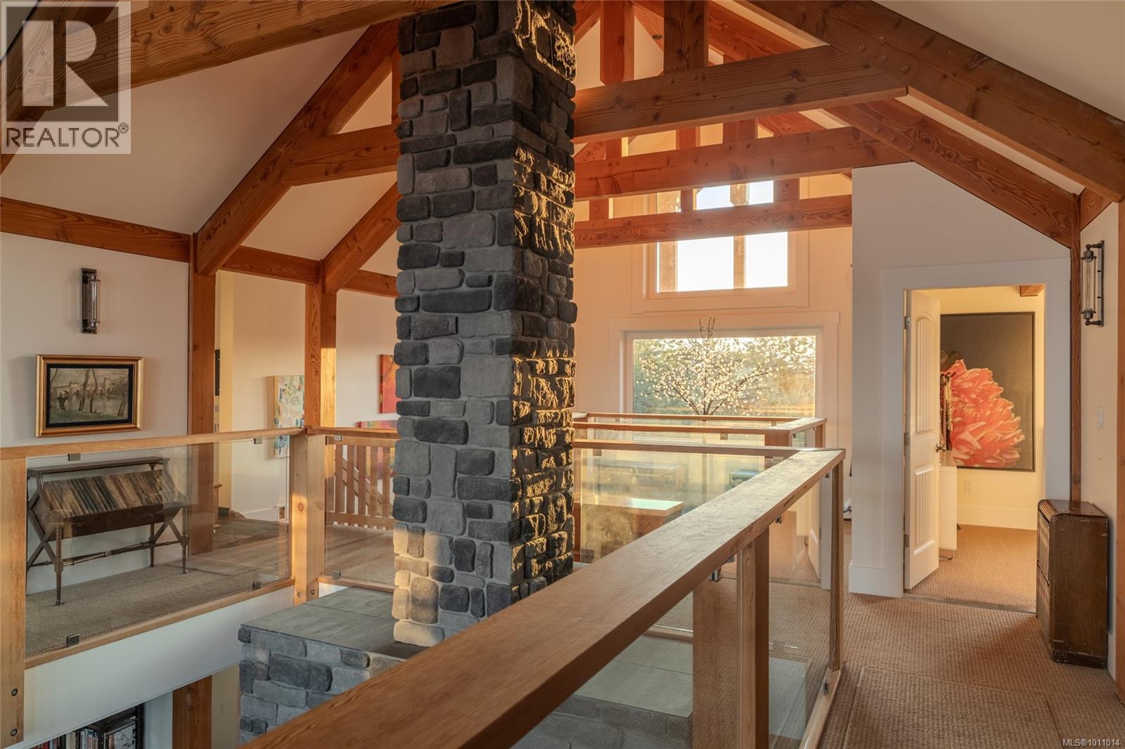 1107 Kye Bay Rd, Comox