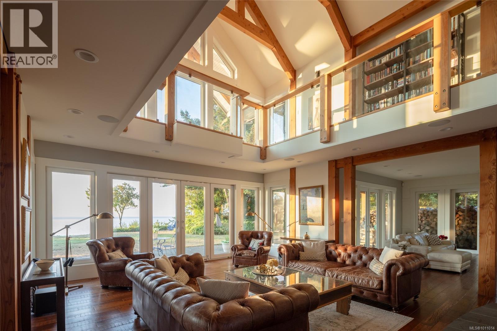1107 Kye Bay Rd, Comox