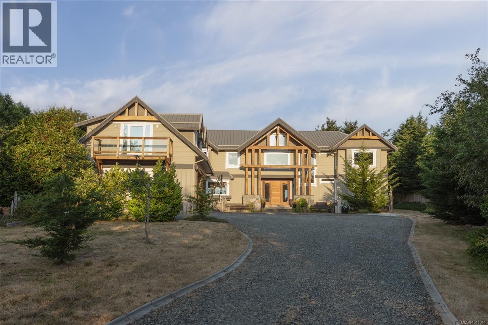 1107 Kye Bay Rd, Comox