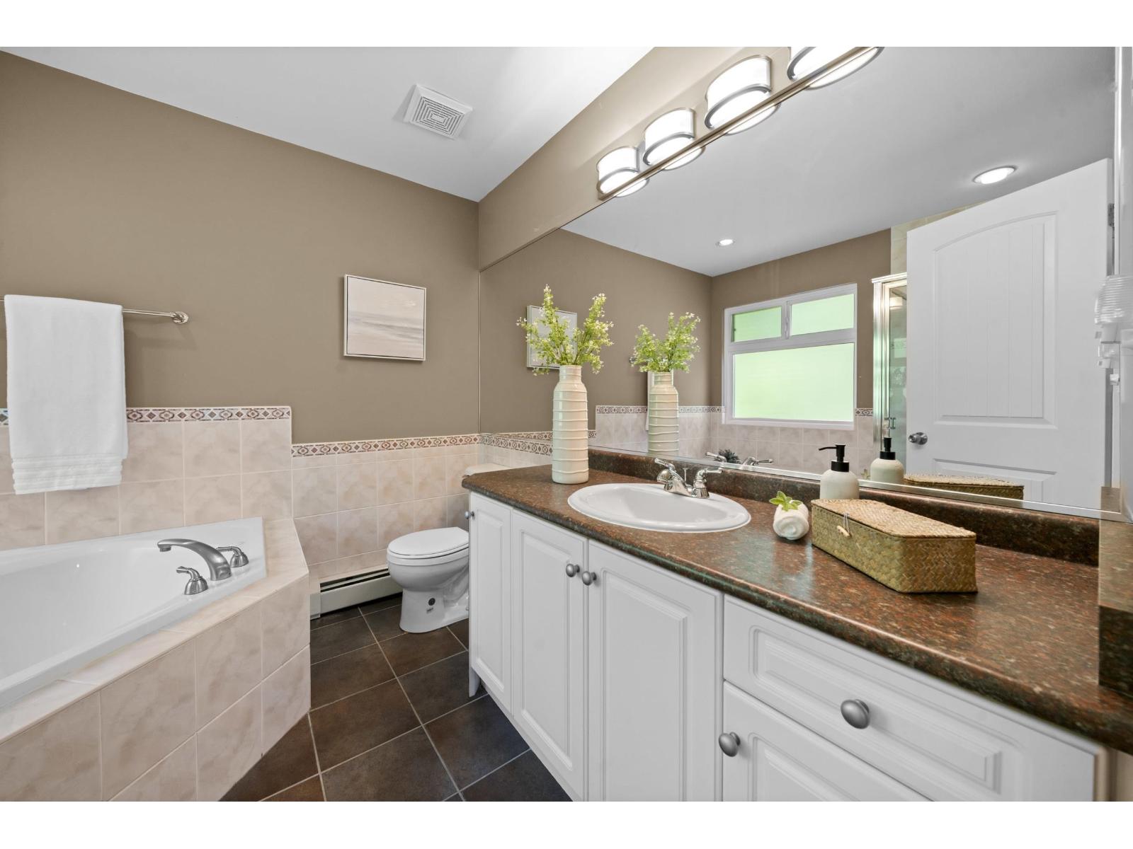 Photo 20 of 14539 78 Avenue, Surrey BC