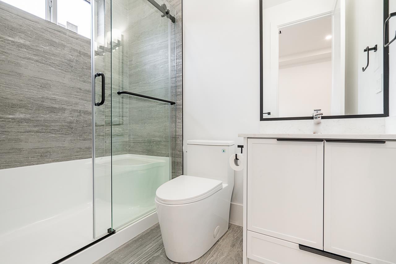 Photo 14 of 16178 78 Avenue, Surrey BC