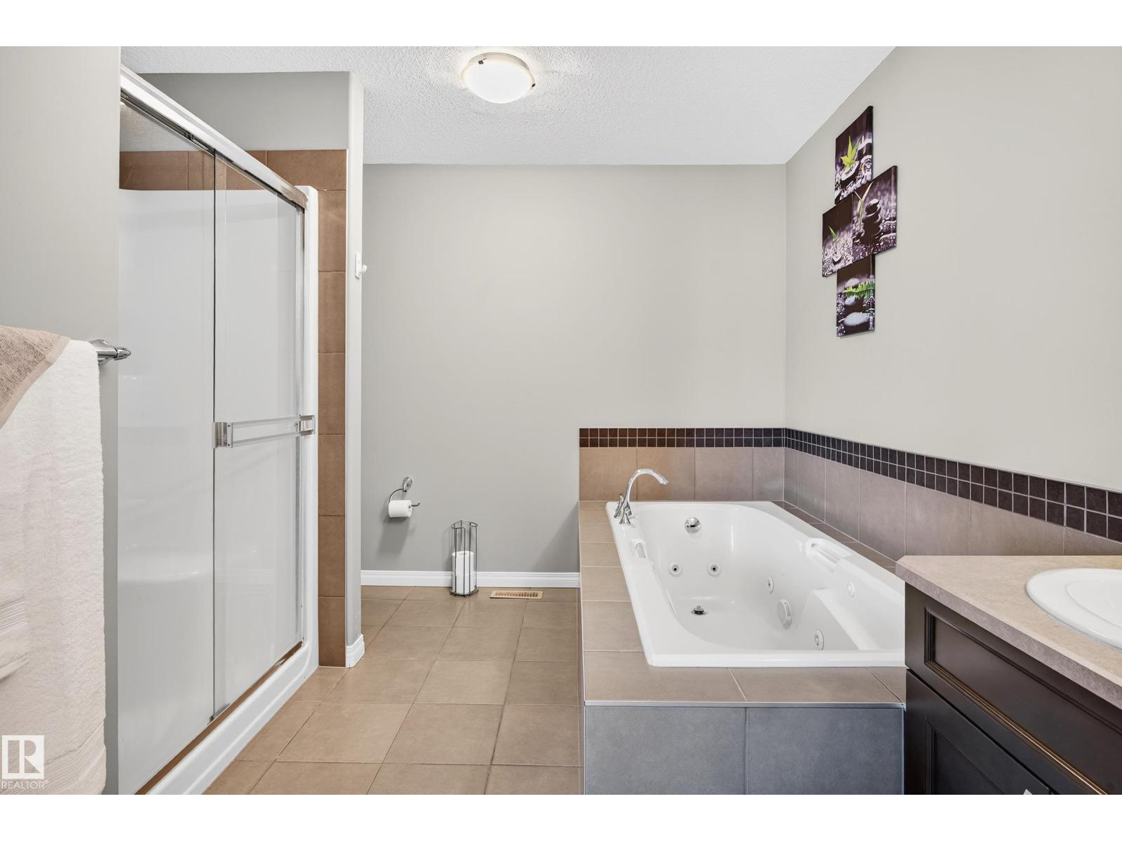 Photo 30 of 20615 130 Av Nw, Edmonton AB