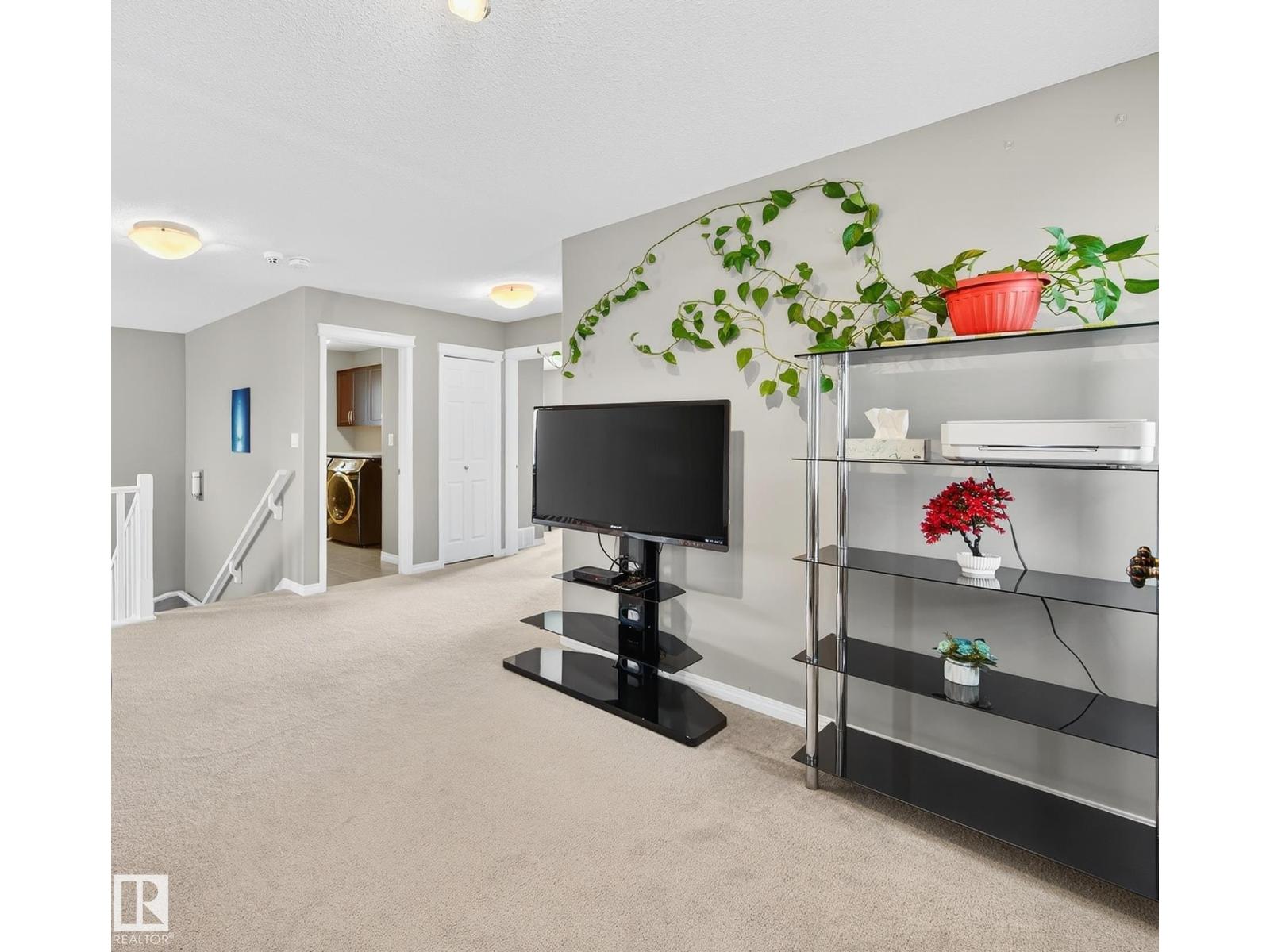 Photo 13 of 20615 130 Av Nw, Edmonton AB