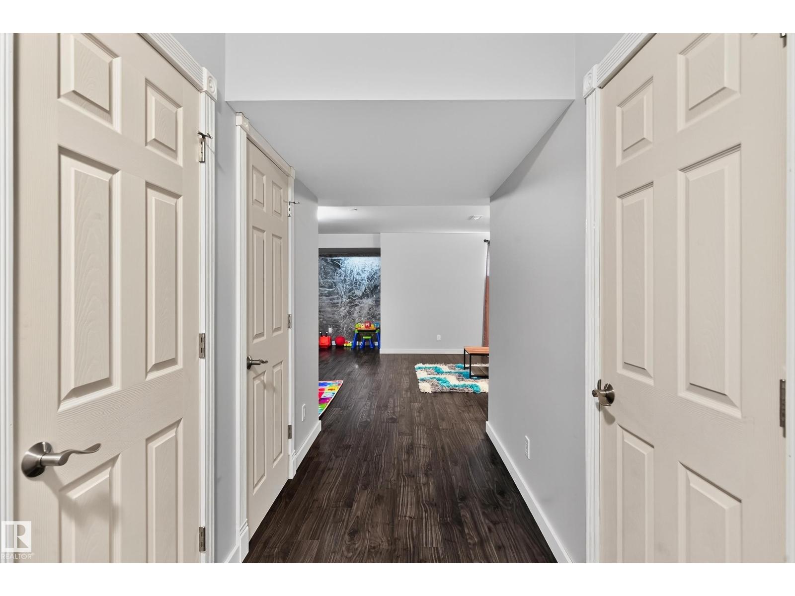 Photo 10 of 20615 130 Av Nw, Edmonton AB