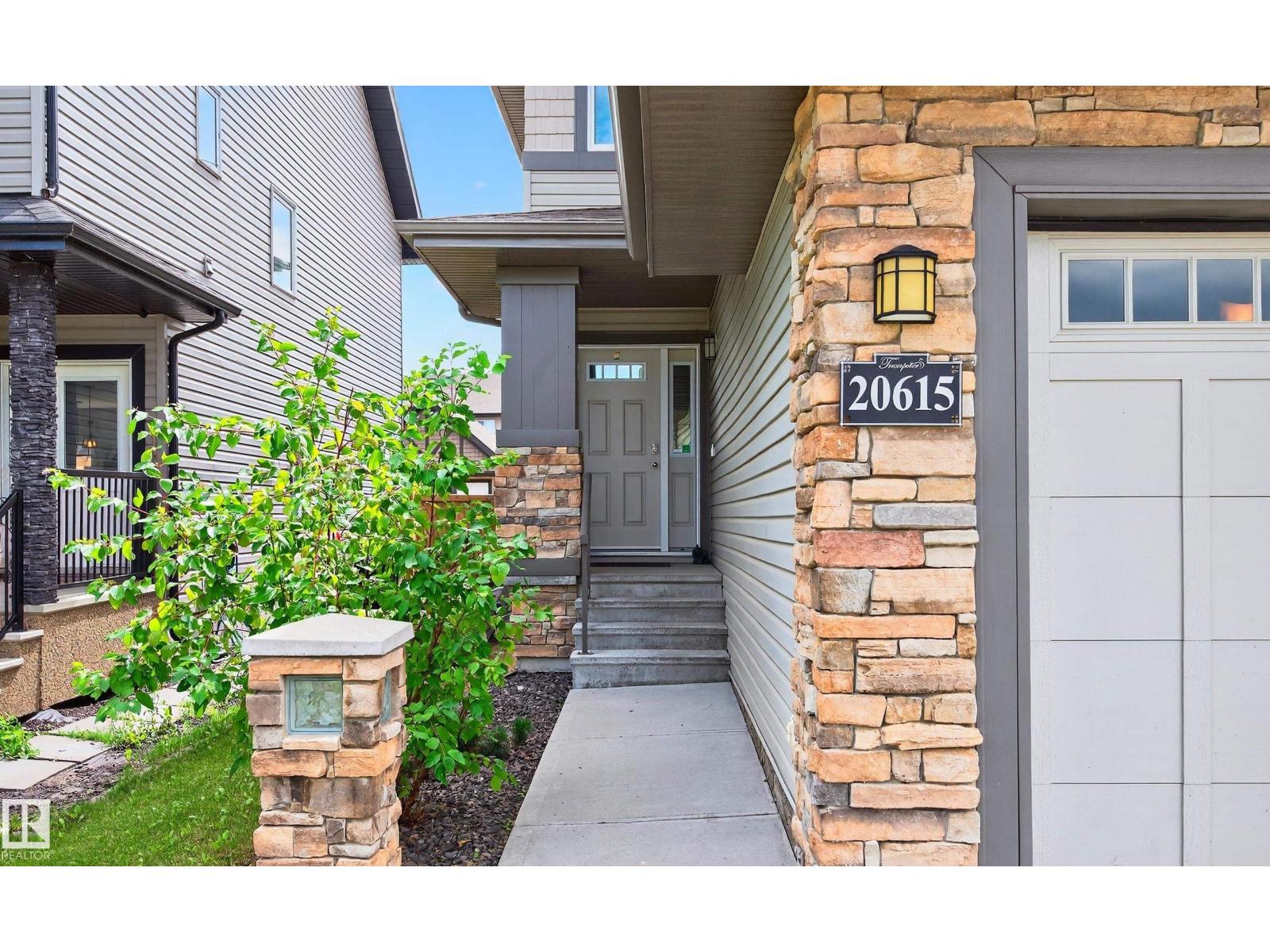 Photo 33 of 20615 130 Av Nw, Edmonton AB