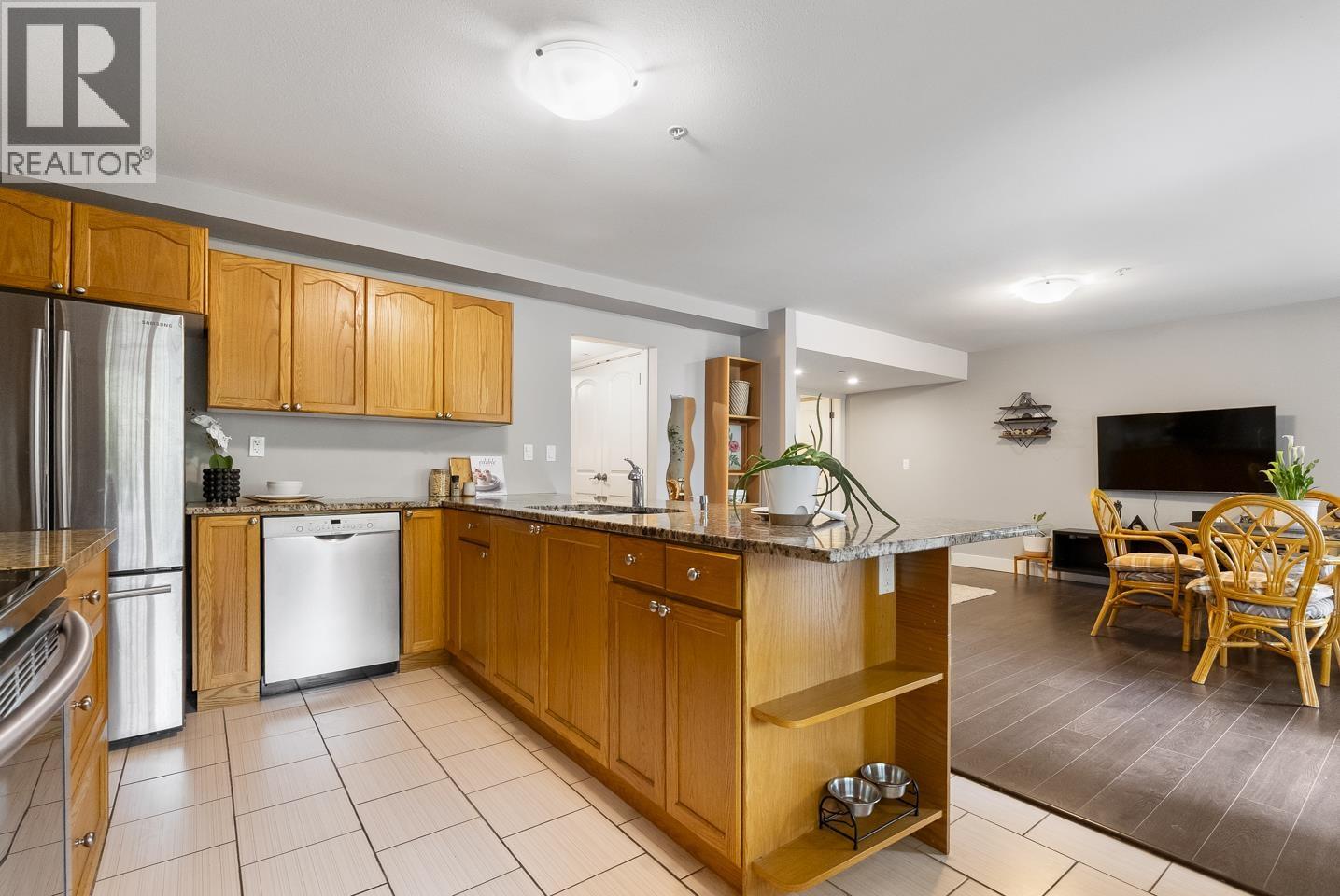 Photo 8 of 13445 Balsam Street, Maple Ridge BC