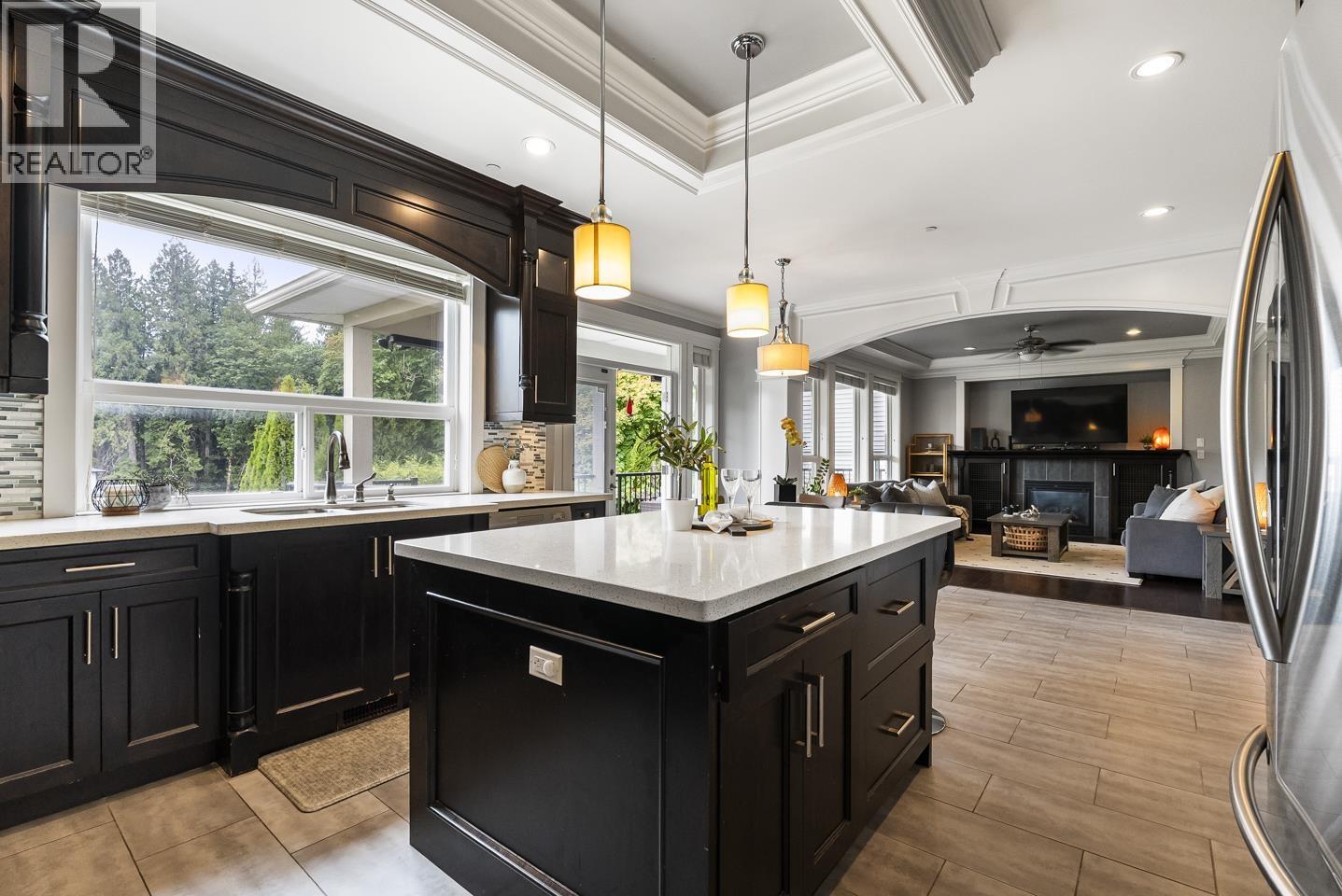 Photo 5 of 13445 Balsam Street, Maple Ridge BC