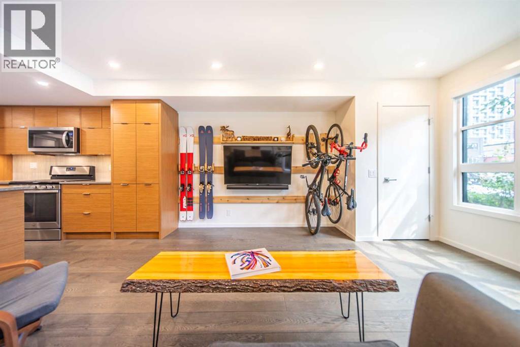 Single Family House for Sale in   A Street SW Lower Mount Royal Calgary 