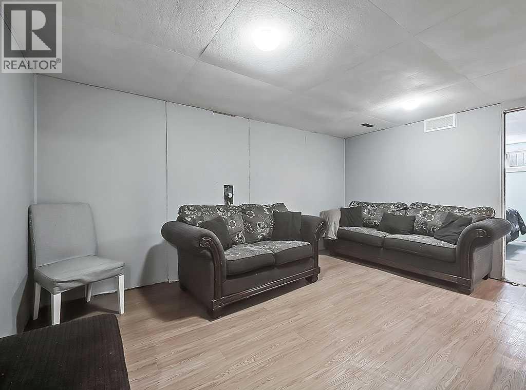 Single Family House Bungalow for Sale in  Valentine Crescent SE Penbrooke Meadows Calgary 