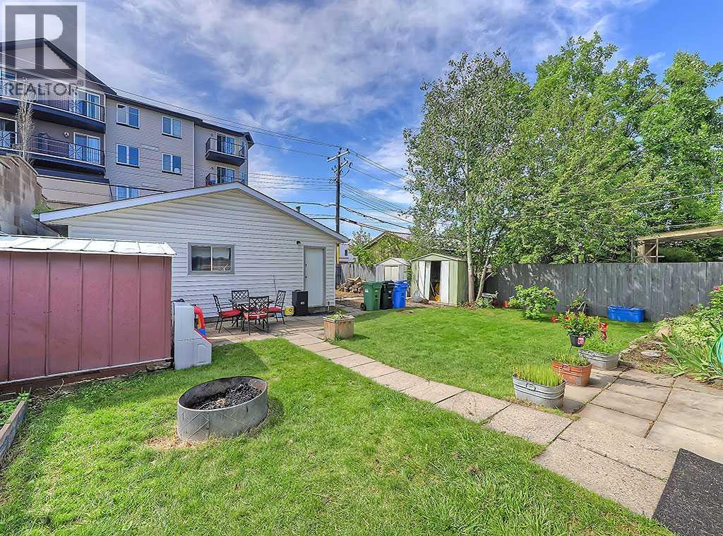 Single Family House Bungalow for Sale in  Valentine Crescent SE Penbrooke Meadows Calgary 