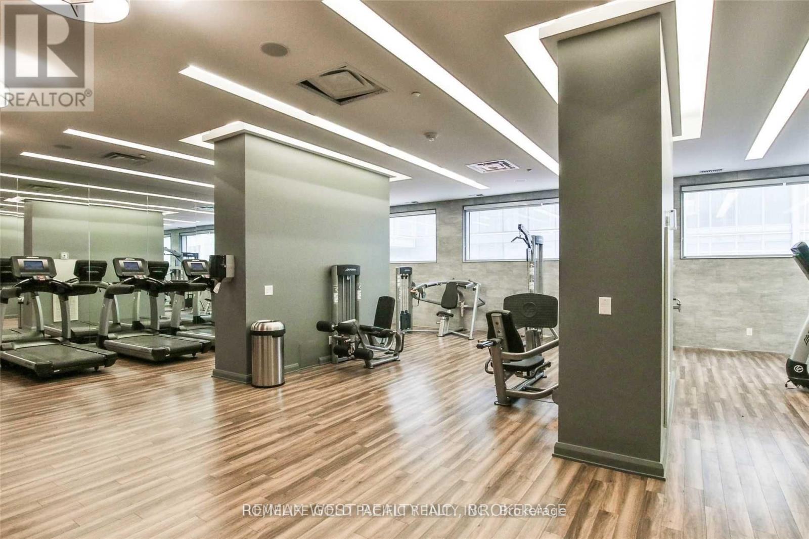 Photo 20 of 2313 155 Yorkville Avenue, Toronto ON