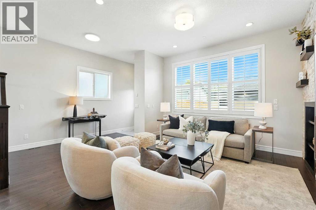 Single Family House for Sale in   Street NW Parkdale Calgary 