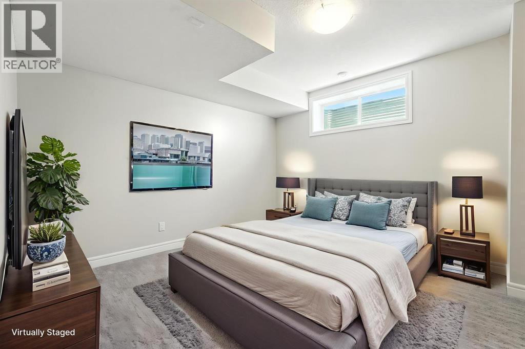 Single Family House for Sale in   Street NW Parkdale Calgary 