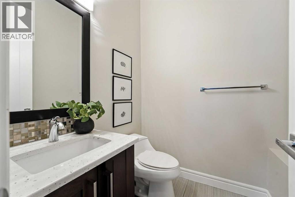 Single Family House for Sale in   Street NW Parkdale Calgary 