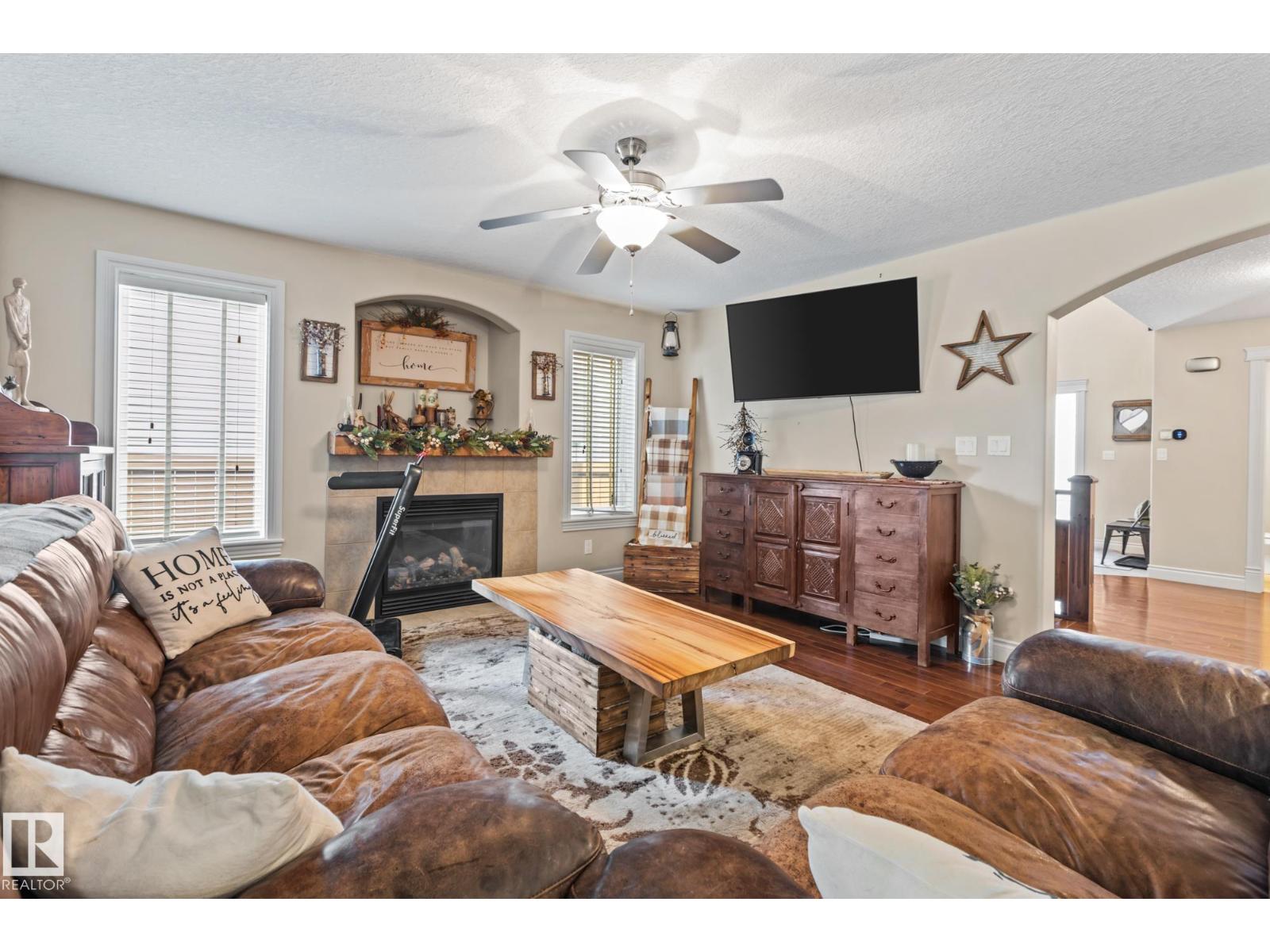 Photo 8 of 5609 Rue Eaglemont, Beaumont AB