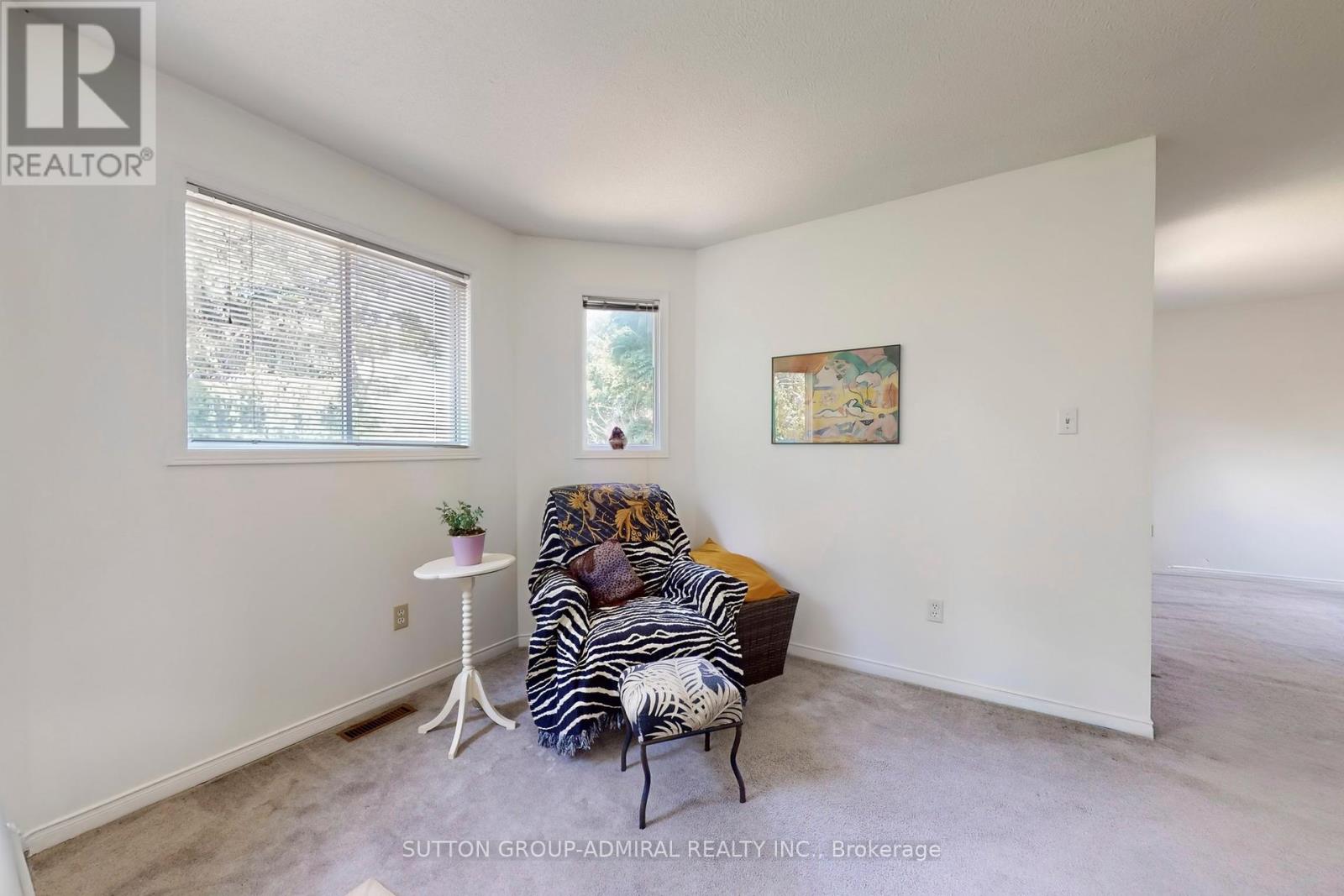 Photo 20 of 184 Hanmer Street W, Barrie ON