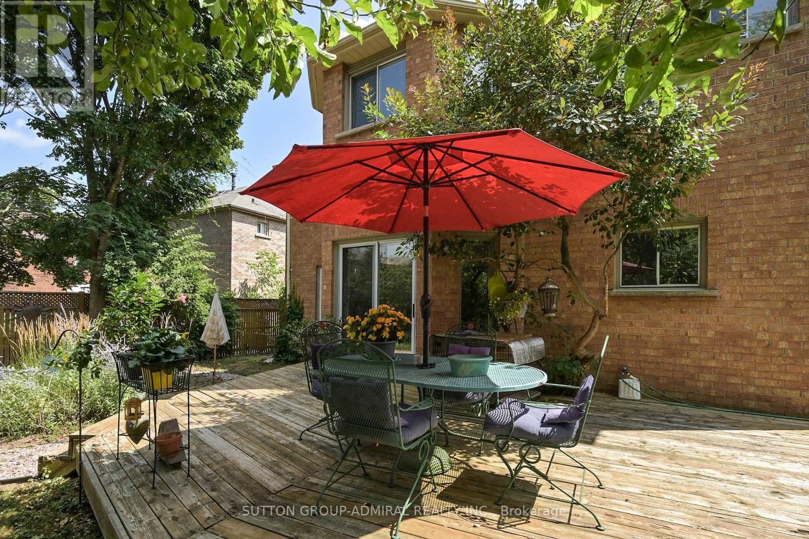 Photo 23 of 184 Hanmer Street W, Barrie ON
