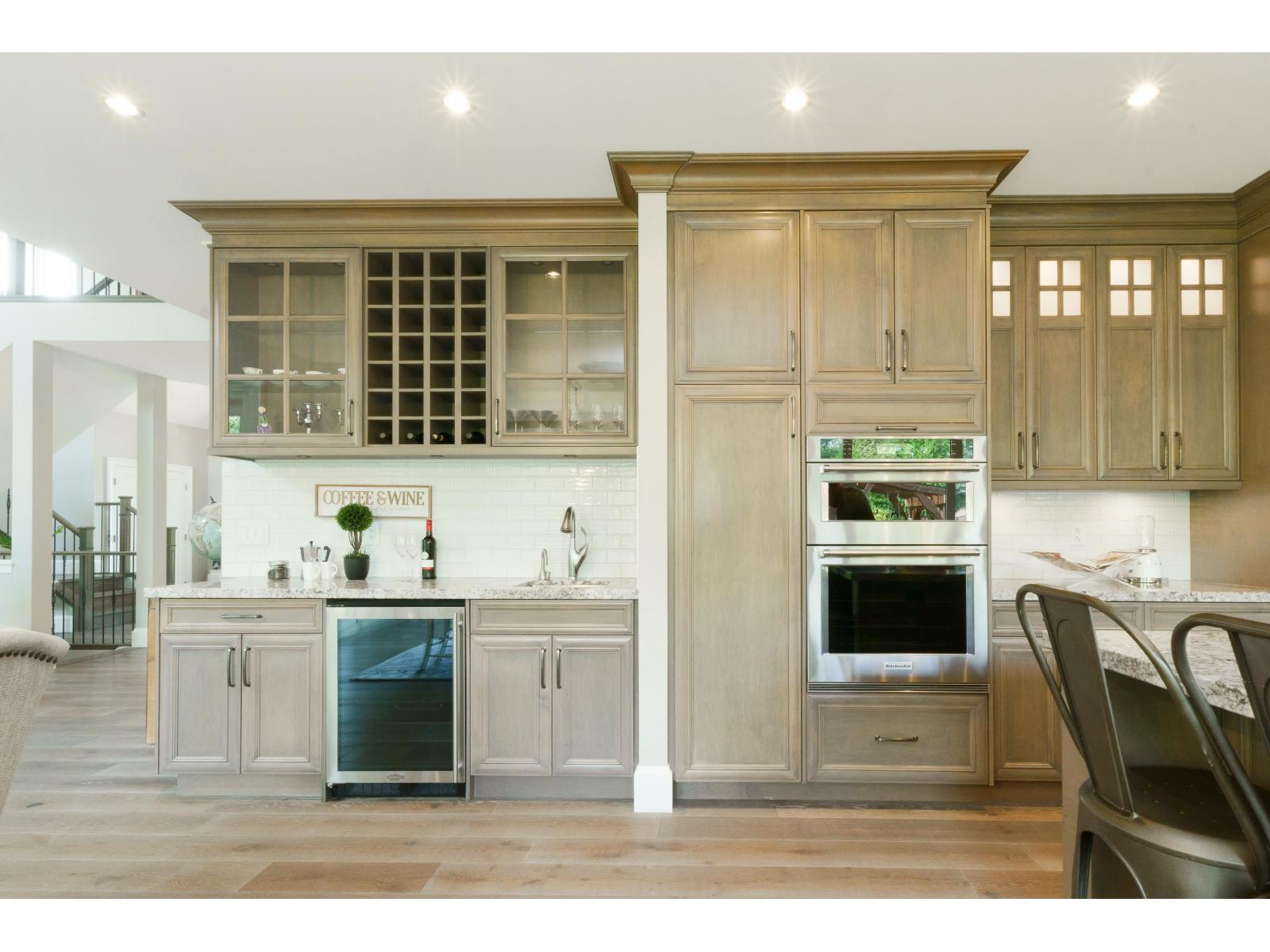 Photo 12 of 8954 Mackie Street, Langley BC