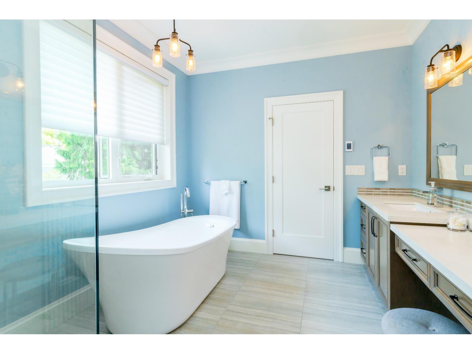 Photo 19 of 8954 Mackie Street, Langley BC