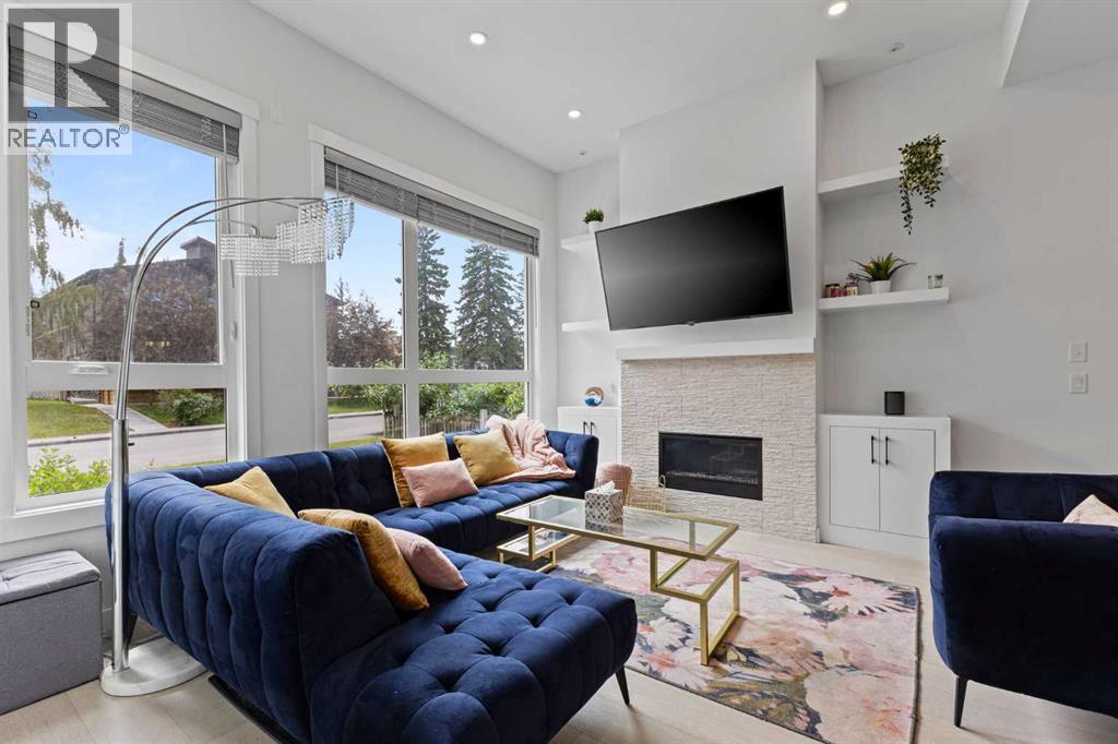 Single Family House for Sale in    Avenue NW Montgomery Calgary 
