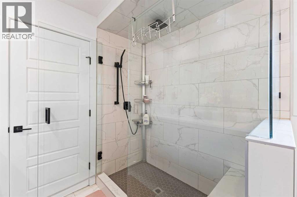 Single Family House for Sale in    Avenue NW Montgomery Calgary 