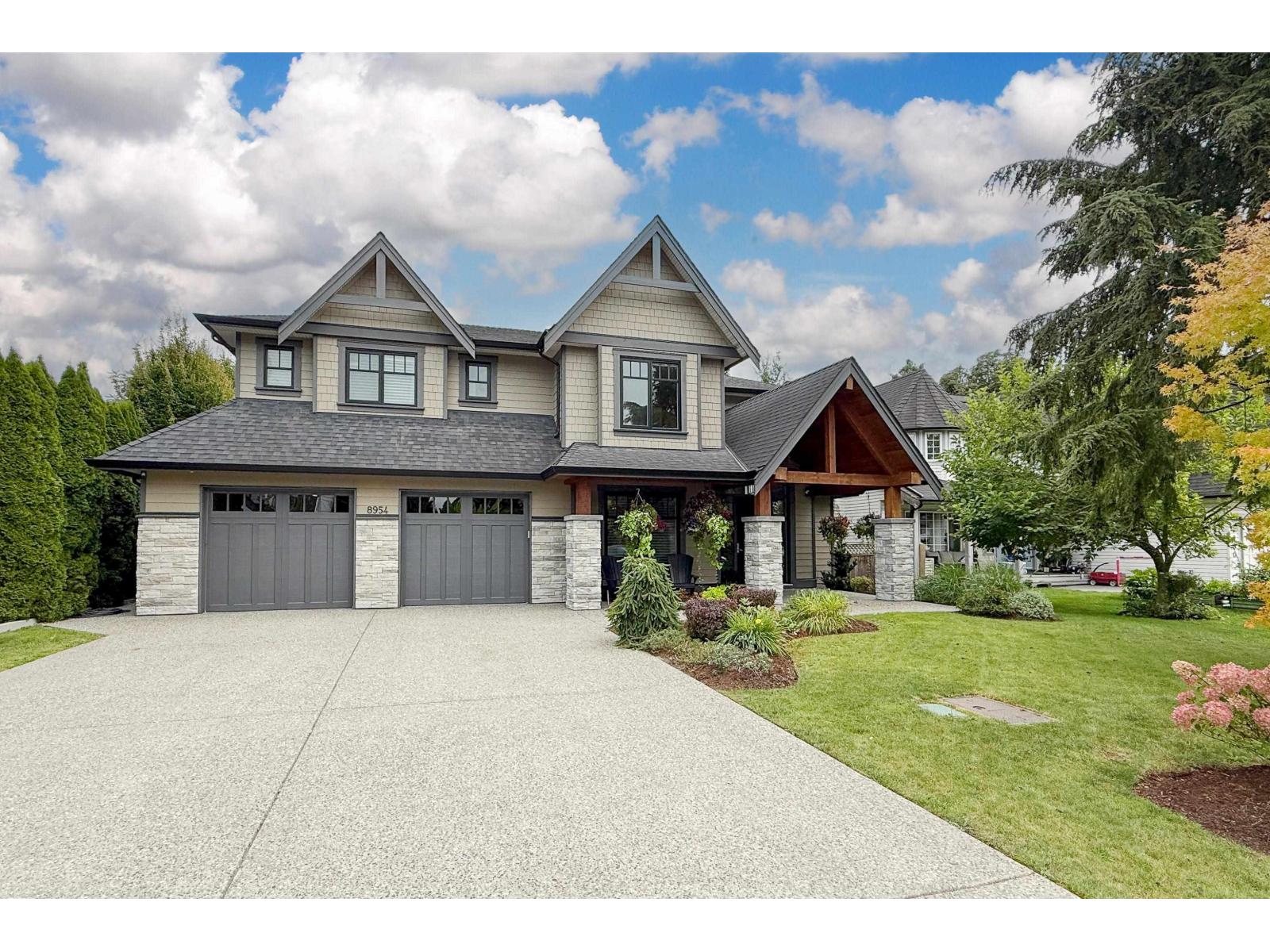 Photo 2 of 8954 Mackie Street, Langley BC