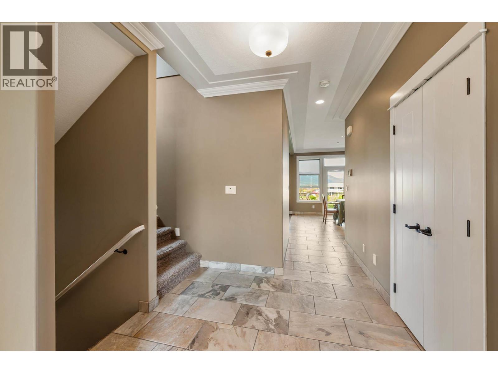 Photo 5 of 341 Fernie Place, Kamloops BC