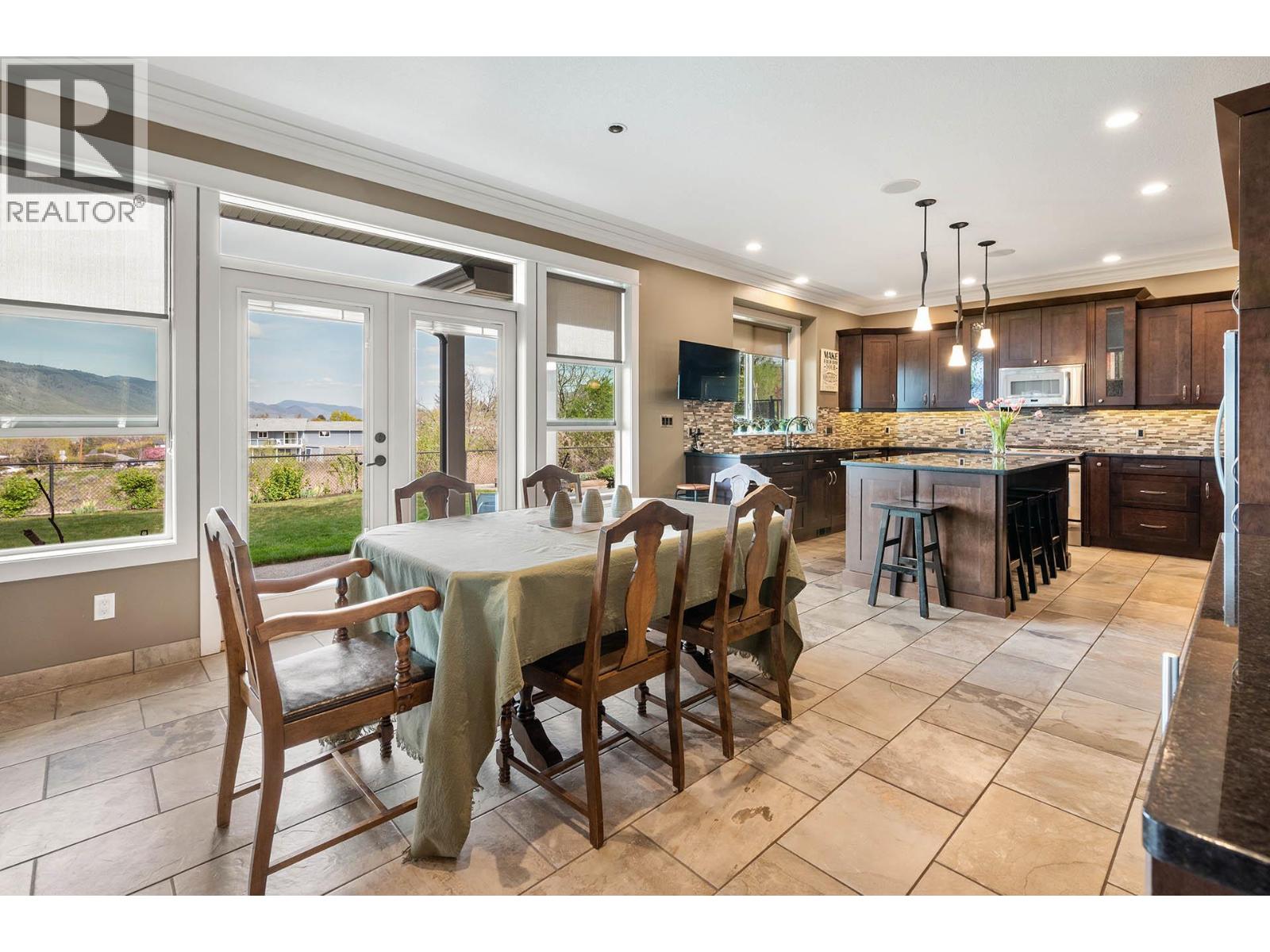 Photo 9 of 341 Fernie Place, Kamloops BC