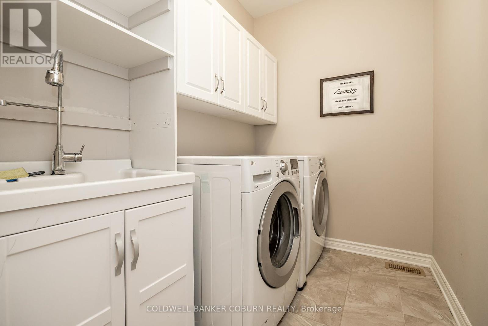 Photo 20 of 549 Osmond Daley Drive, Ottawa ON