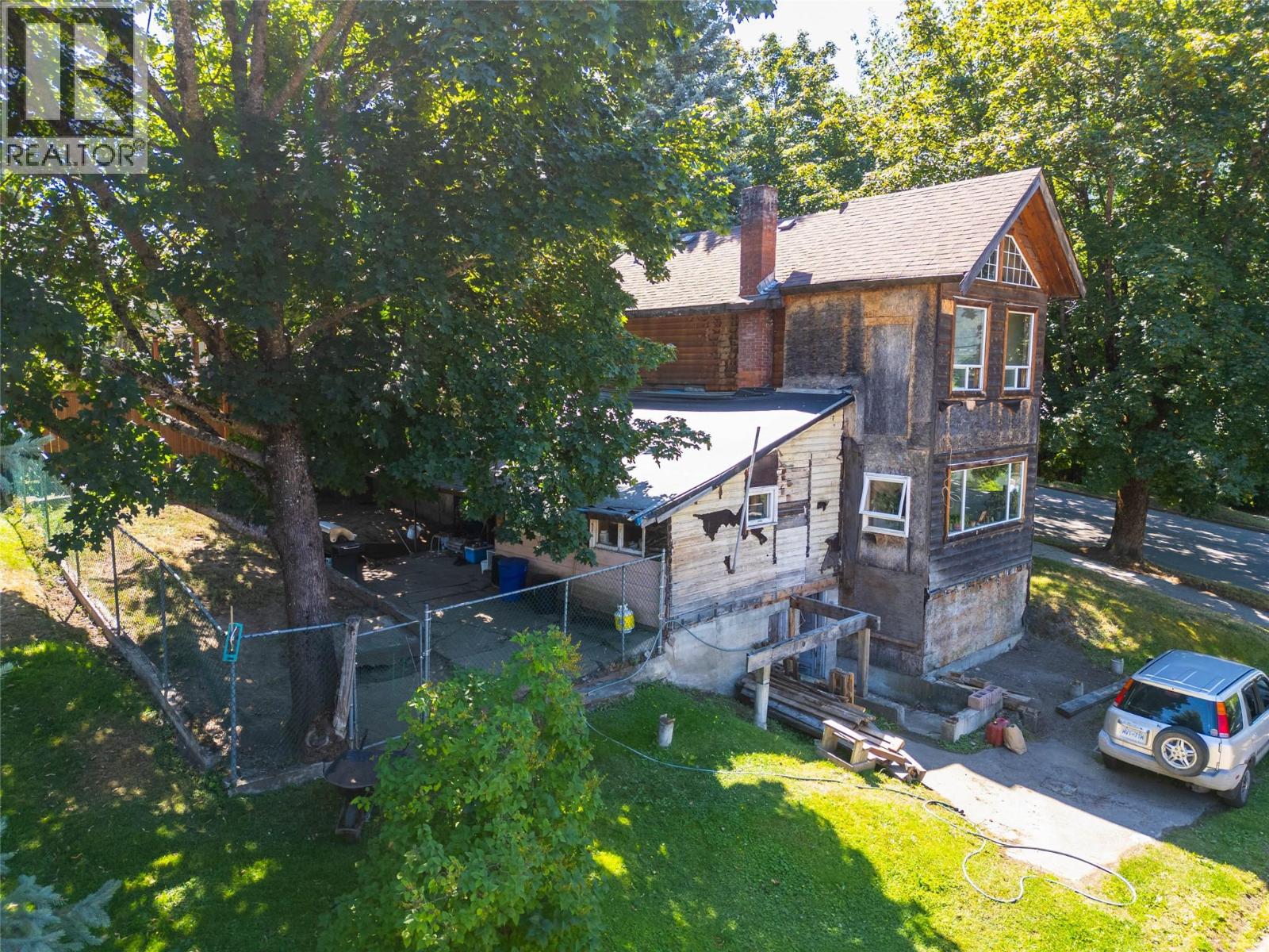 Photo 39 of 1417 Stanley Street, Nelson BC