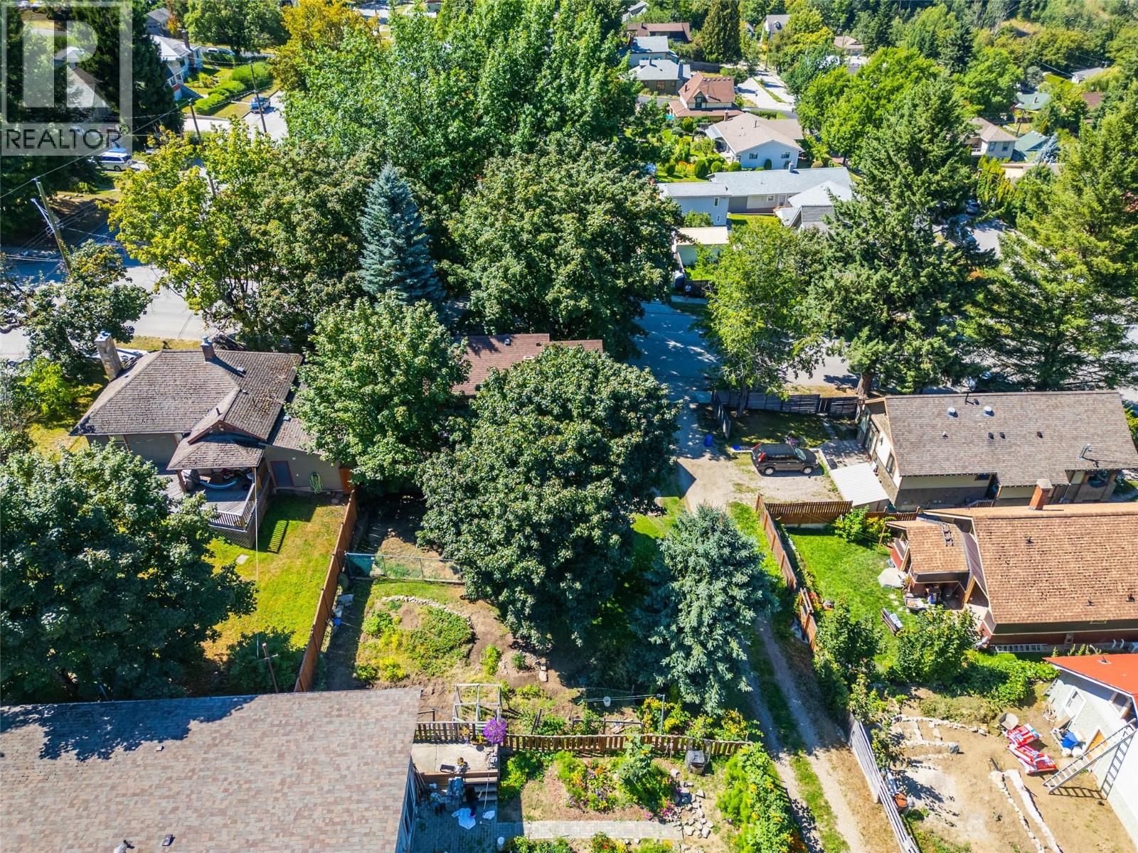 Photo 42 of 1417 Stanley Street, Nelson BC