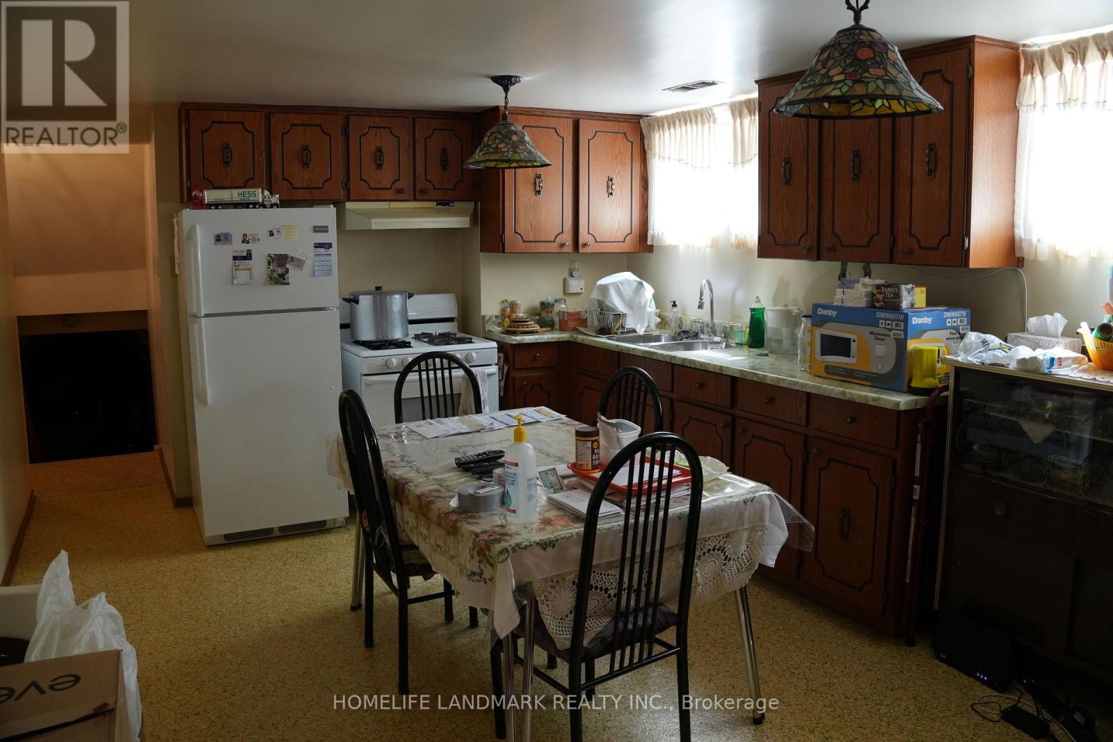 Photo 30 of 57 Navaho Drive, Toronto ON