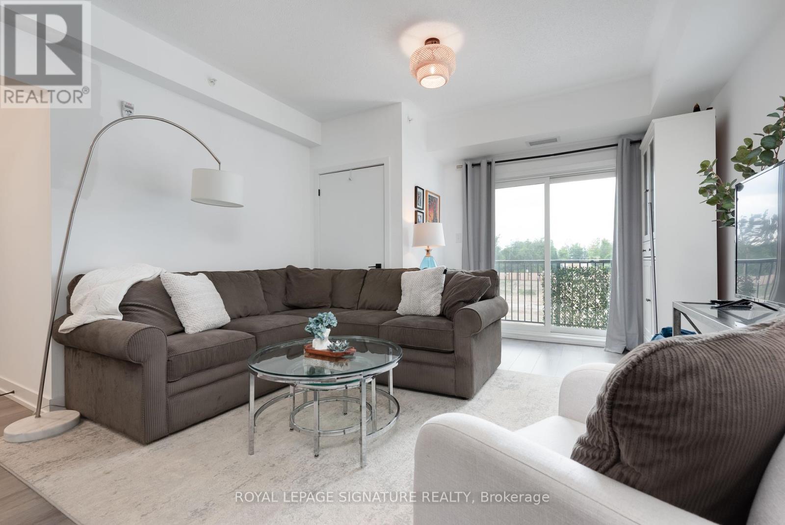 Photo 11 of 508 10 Culinary Lane, Barrie ON
