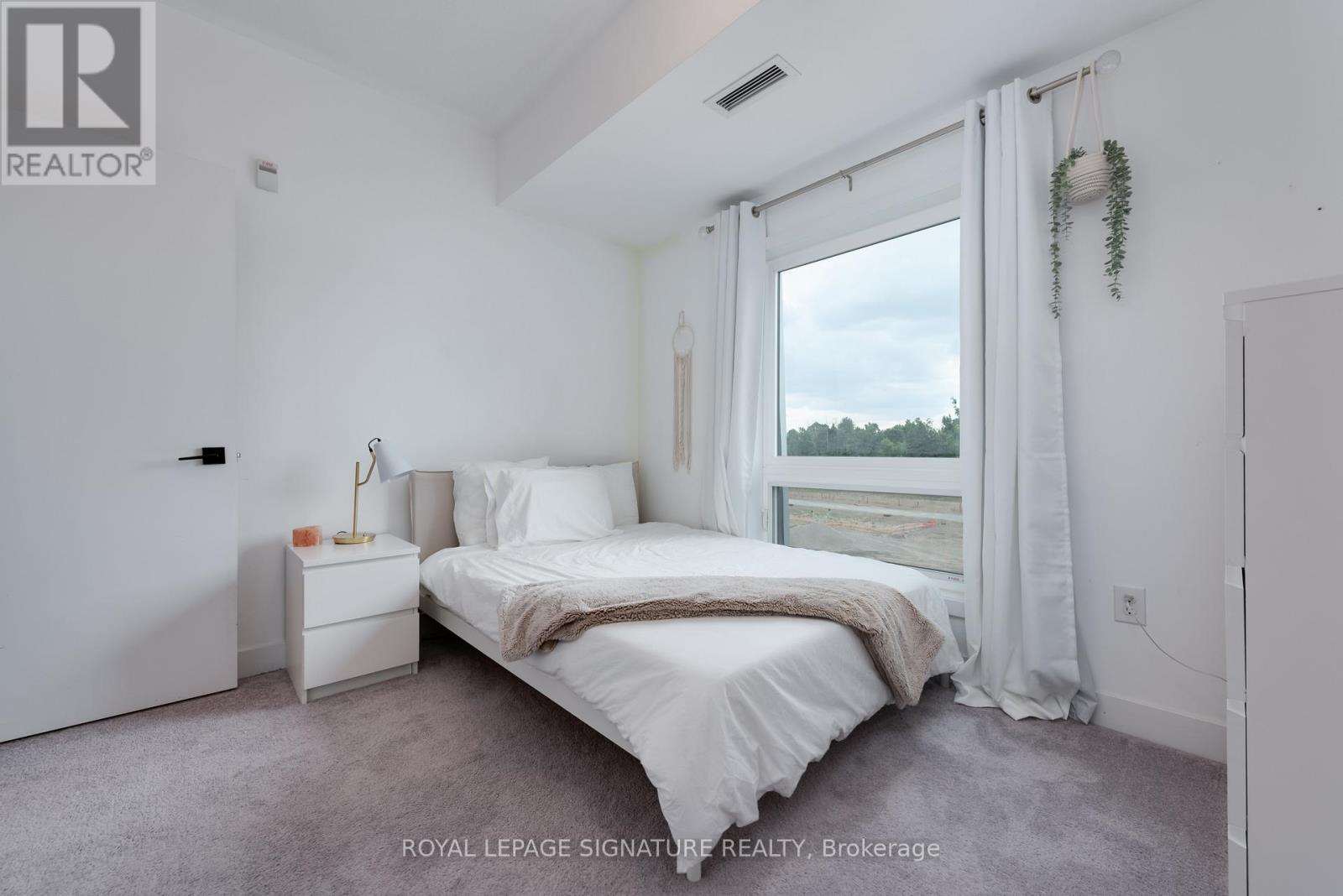 Photo 25 of 508 10 Culinary Lane, Barrie ON