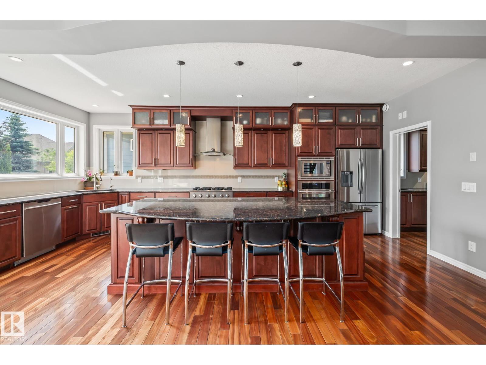 Photo 13 of 26 10550 Ellerslie Rd Sw, Edmonton AB