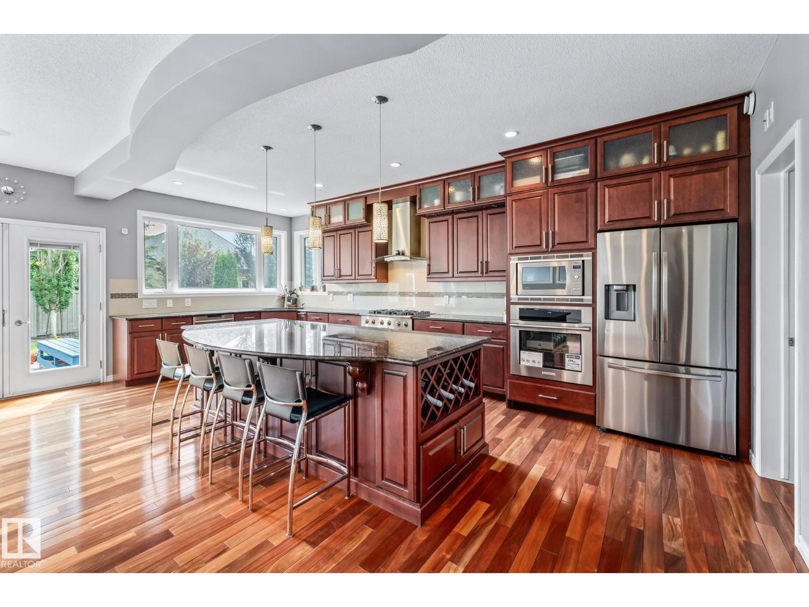 Photo 14 of 26 10550 Ellerslie Rd Sw, Edmonton AB