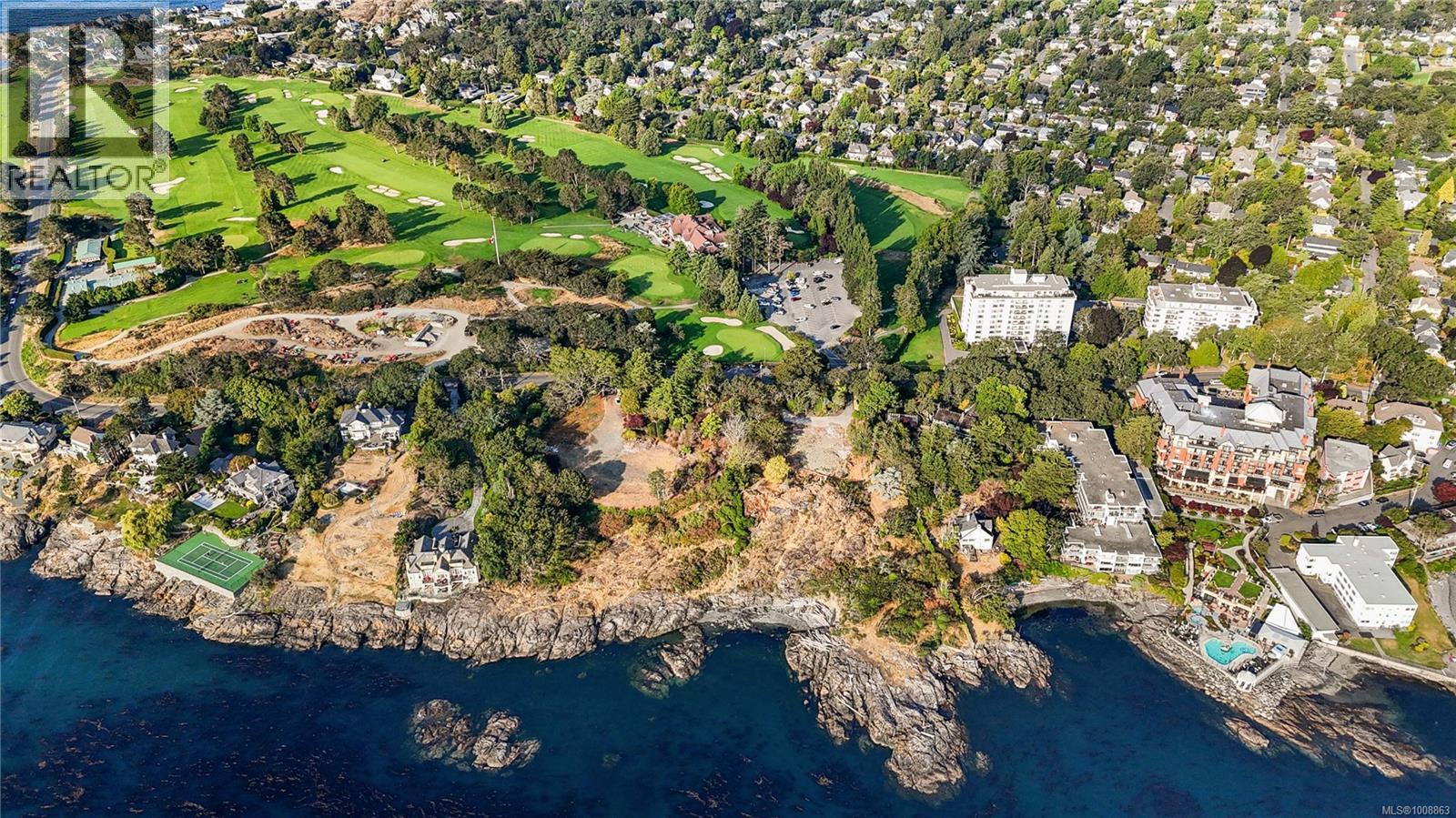  1069/1101 Beach Drive, Oak Bay