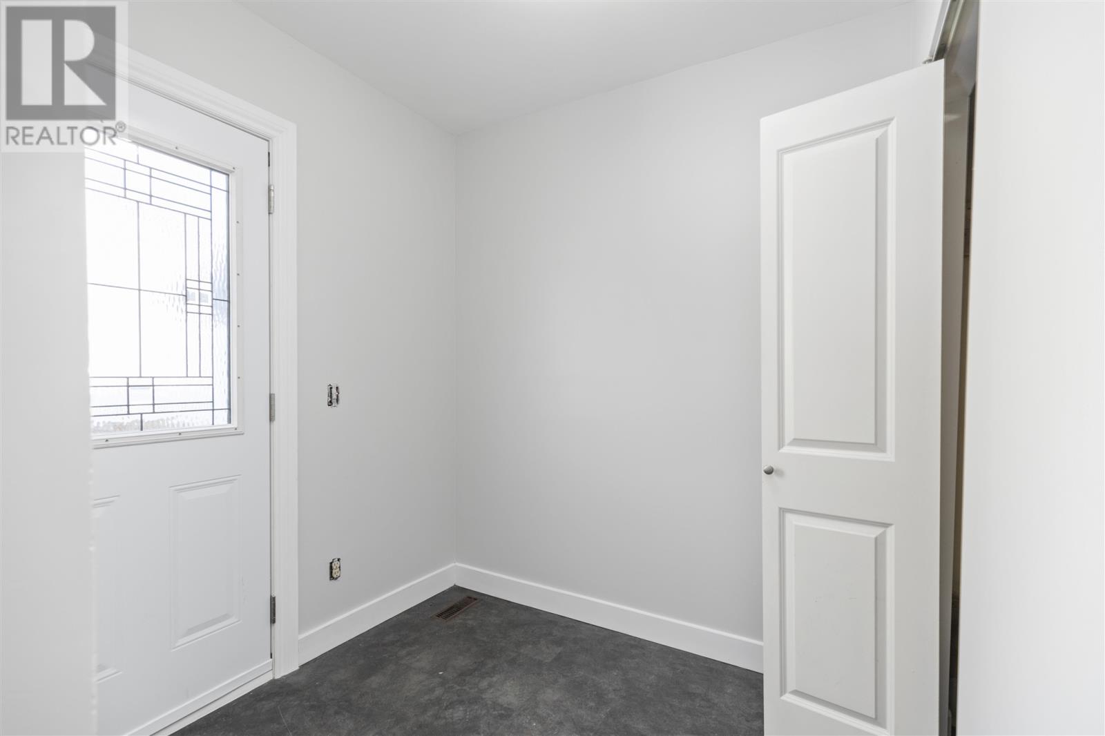 Photo 3 of 181 Old Garden River Rd, Sault Ste Marie ON