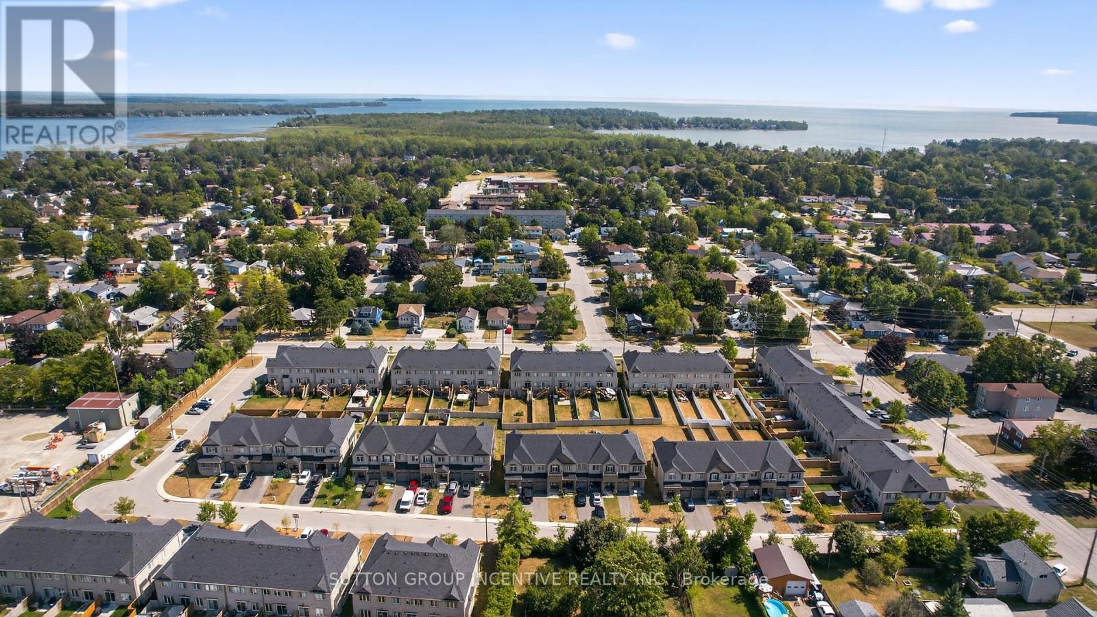Photo 37 of 17 Churchlea Mews, Orillia ON