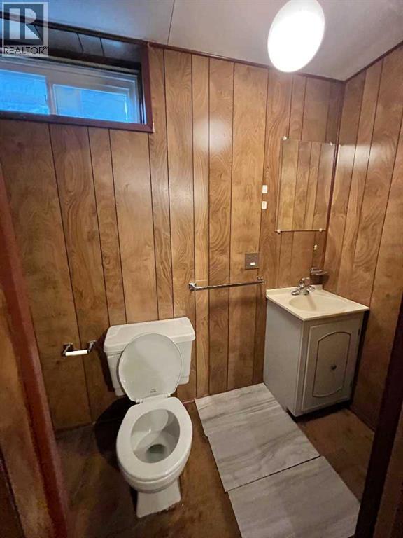 Single Family House for Sale in   Dalton Drive NW Dalhousie Calgary 