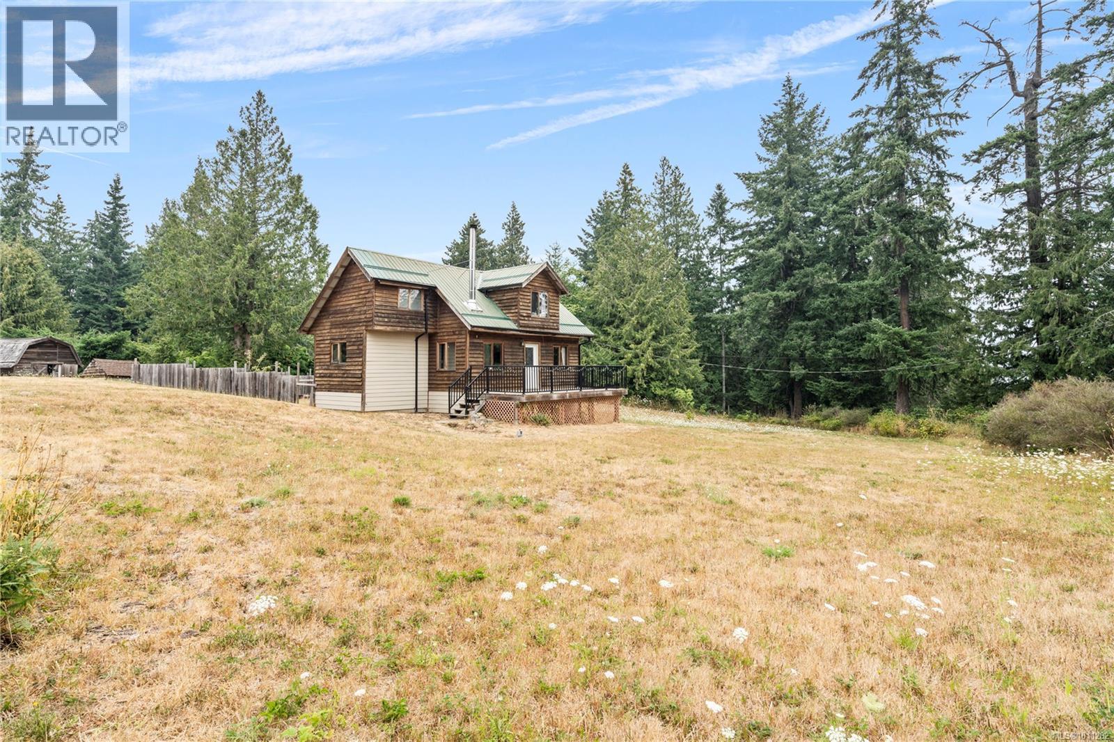 Photo 40 of 2975 Thorpe Rd, Qualicum Beach BC