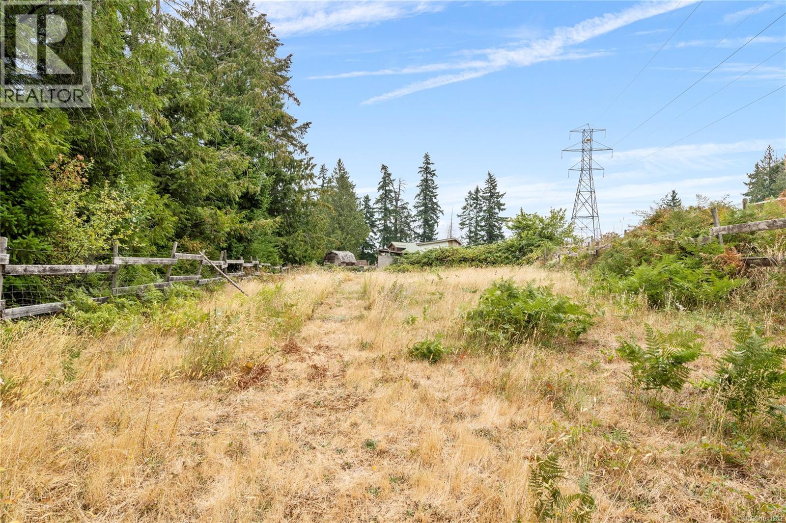 Photo 47 of 2975 Thorpe Rd, Qualicum Beach BC